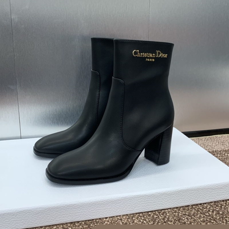 ch**an D*or boots